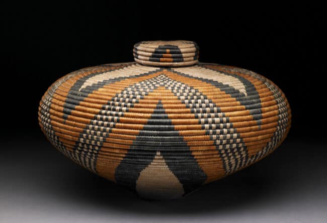 Lidded Basket by Beauty Ngxongo
